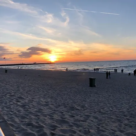 Apartament Z 3 Sypialniami Przy Plaży *