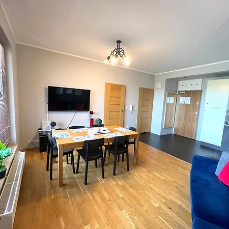 Apartament Z 3 Sypialniami Przy Plaży Kołobrzeg