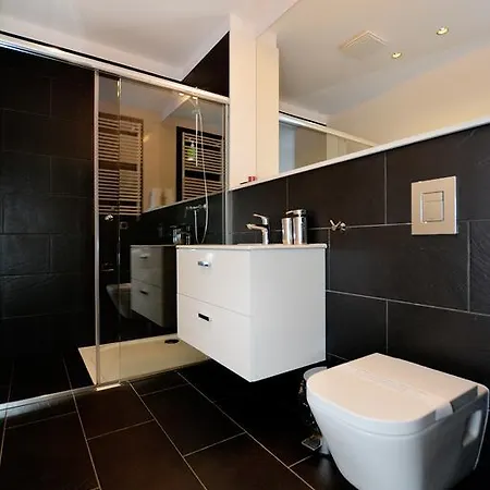 Apartmán Z 3 Sypialniami Przy Plazy *