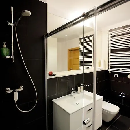 Apartmán Z 3 Sypialniami Przy Plazy *
