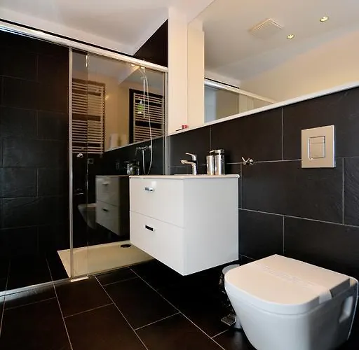 Apartament Z 3 Sypialniami Przy Plaży *